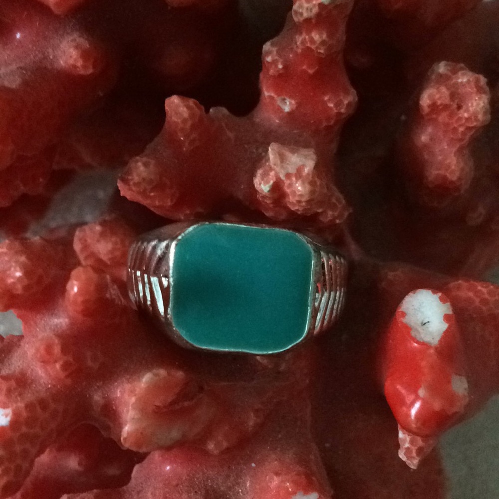 Vintage enamel ring